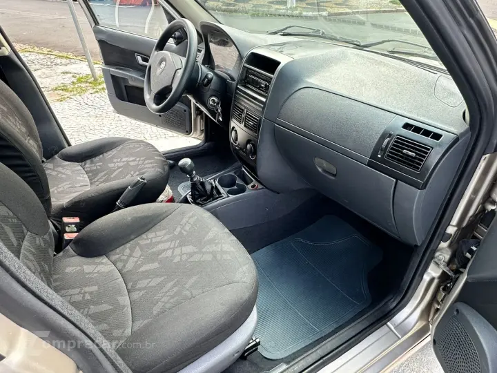 SIENA 1.0 MPI EL Celebration 8V