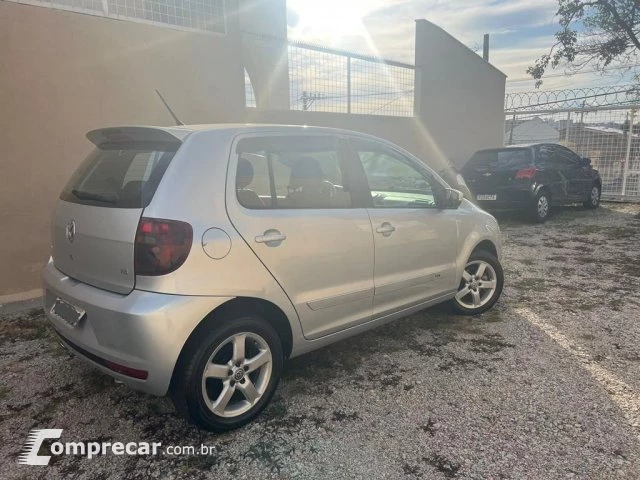 FOX - 1.6 MI PRIME 8V 4P MANUAL
