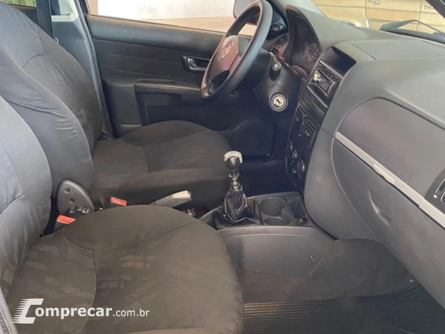 PALIO - 1.0 MPI ELX 8V 4P MANUAL