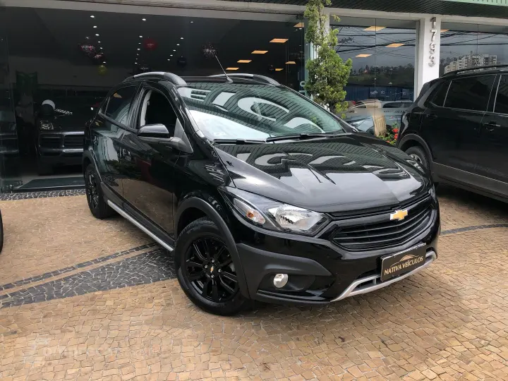 Onix 1.4 Mpfi Activ 8V Flex 4P Automático