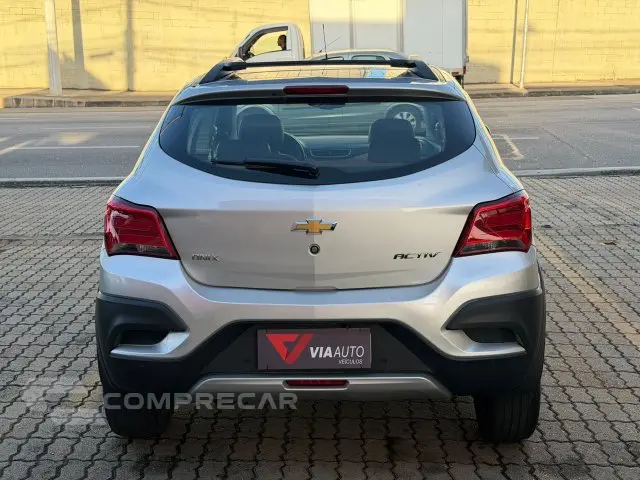 ONIX - 1.4 MPFI ACTIV 8V 4P AUTOMÁTICO
