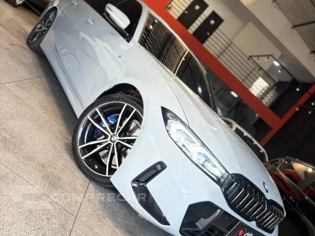 320i - 2.0 16V TURBO M SPORT AUTOMÁTICO