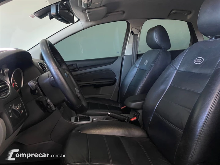 FOCUS 2.0 GLX SEDAN 16V FLEX 4P AUTOMÁTICO