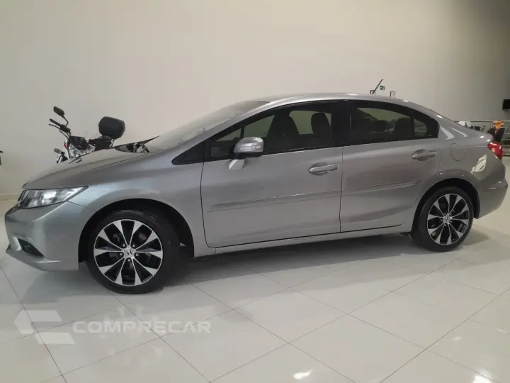 Civic 2.0 16V 4P FLEX LXR AUTOMÁTICO