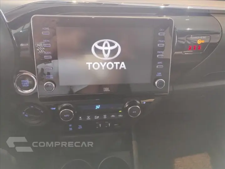 HILUX 2.8 D-4D TURBO DIESEL CD SRX 4X4 AUTOMÁTICO