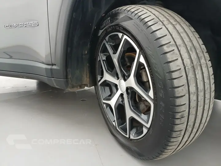 COMPASS 1.3 T270 TURBO FLEX LONGITUDE AT6