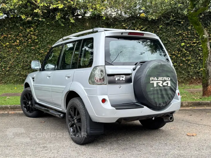 PAJERO 2.0 TR4 4X4 16V