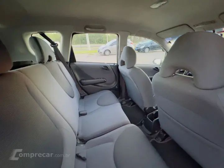 Fit 1.4 16V 4P LXL AUTOMÁTICO