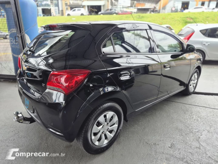 ONIX HATCH LT 1.0 8V FlexPower 5p Mec.
