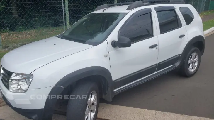 DUSTER 1.6 Expression 4X2 16V