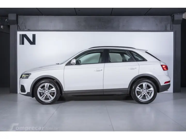 Q3 1.4 TFSI AMBIENTE GASOLINA 4P S TRONIC