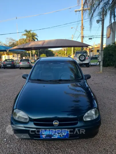 Corsa Sedan