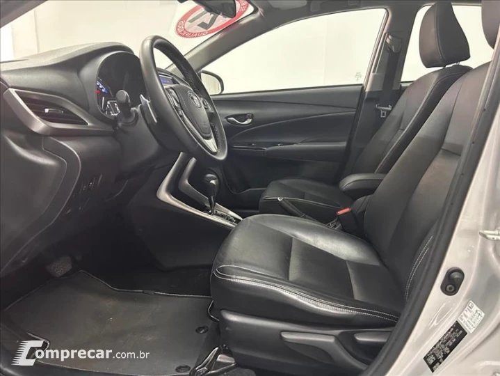 YARIS 1.5 16V Sedan XLS Connect