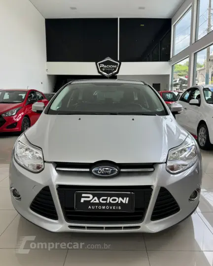 FOCUS 2.0 Titanium Hatch 16V