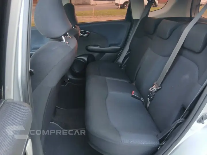 FIT 1.4 LX 16V