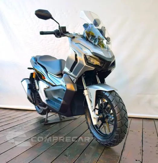 HONDA ADV 150