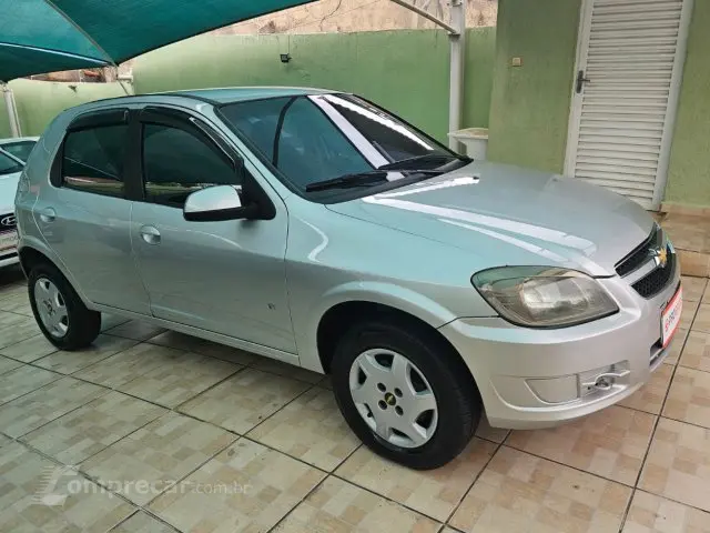 CELTA - 1.0 MPFI LT 8V 4P MANUAL