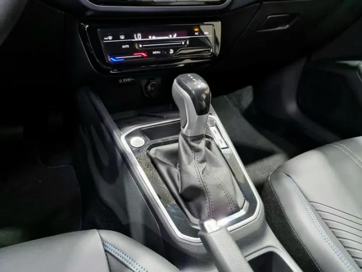 TERA HIGH 1.0 170 TSI FLEX 5P AUT.