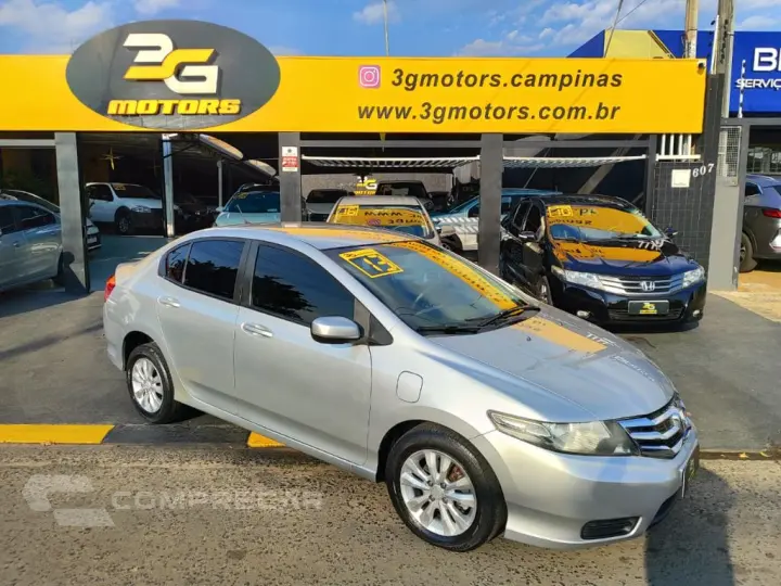 CITY Sedan LX 1.5 Flex 16V 4p Mec.