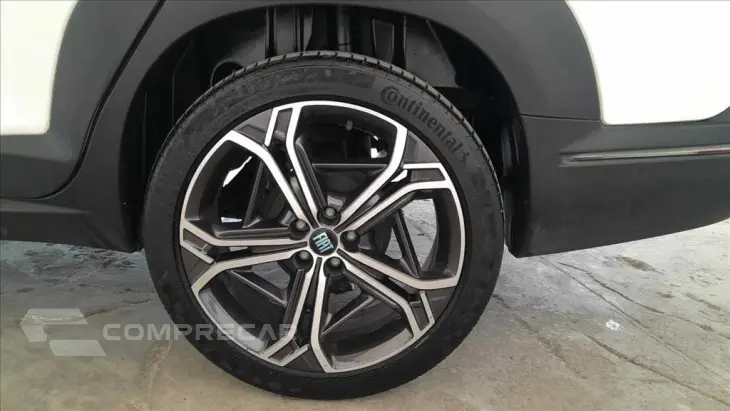 FASTBACK 1.0 TURBO 200 FLEX IMPETUS CVT