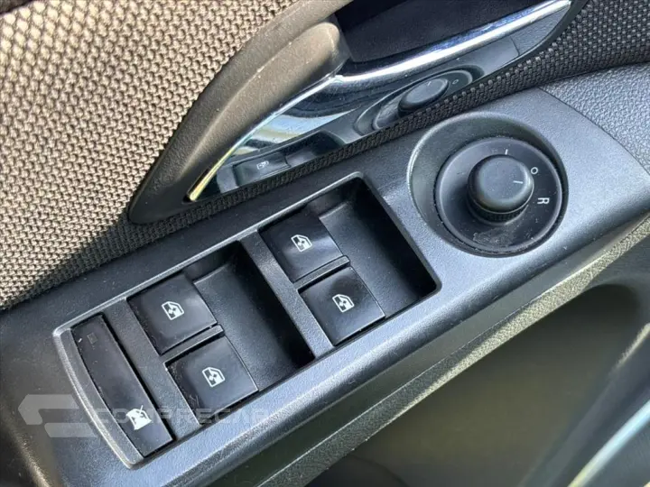 CRUZE 1.8 LT 16V FLEX 4P MANUAL