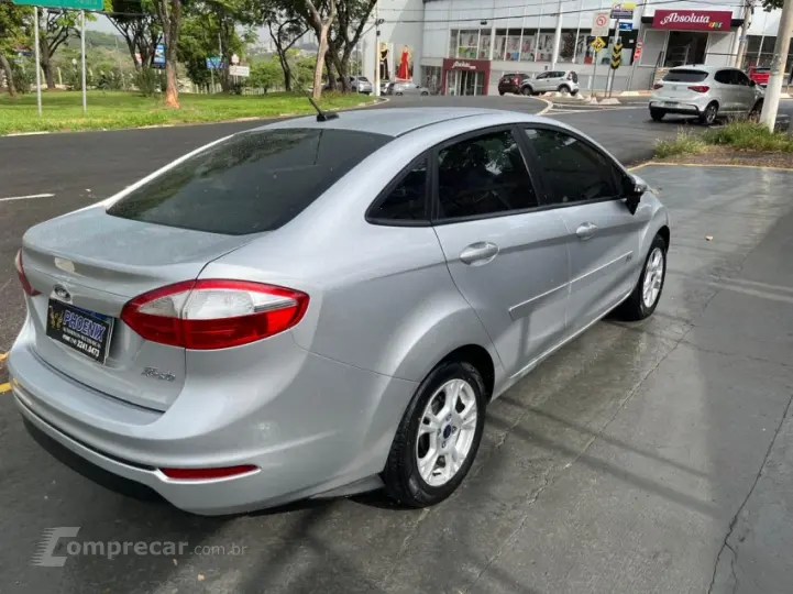 FIESTA 1.6 SE Plus Sedan 16V