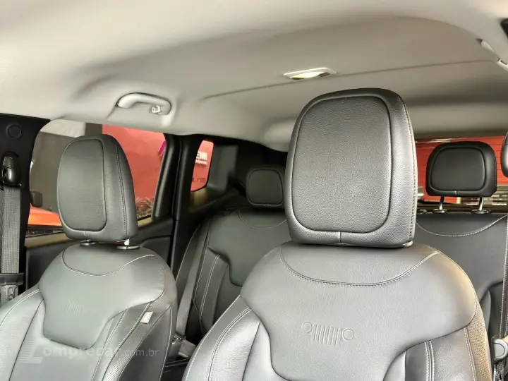 RENEGADE 1.3 T270 TURBO FLEX LONGITUDE AT6