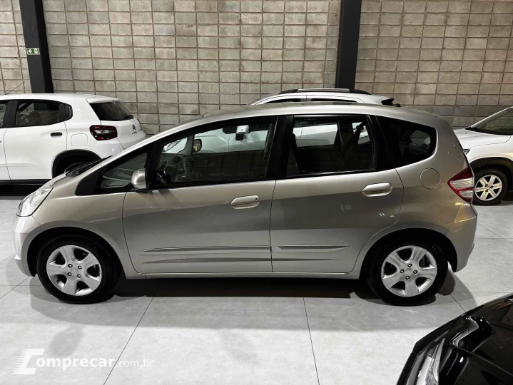 FIT 1.4 LXL 16V FLEX 4P AUTOMÁTICO