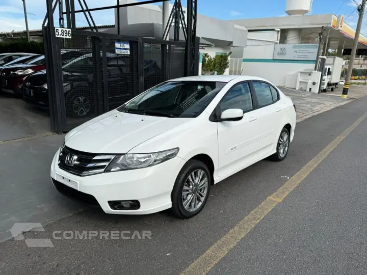 CITY Sedan LX 1.5 Flex 16V 4p Aut.