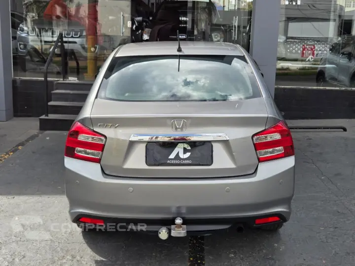 CITY Sedan LX 1.5 Flex 16V 4p Aut.