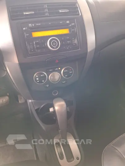 LIVINA 1.8 SL X-gear 16V
