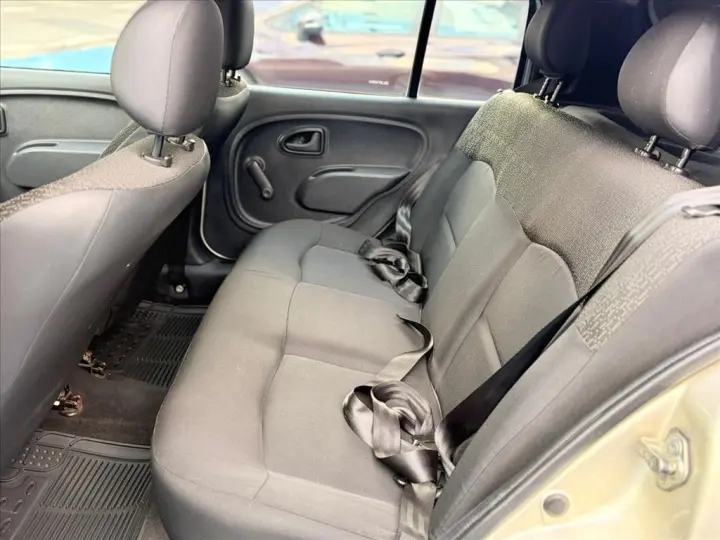 CLIO 1.0 AUTHENTIQUE 16V FLEX 4P MANUAL