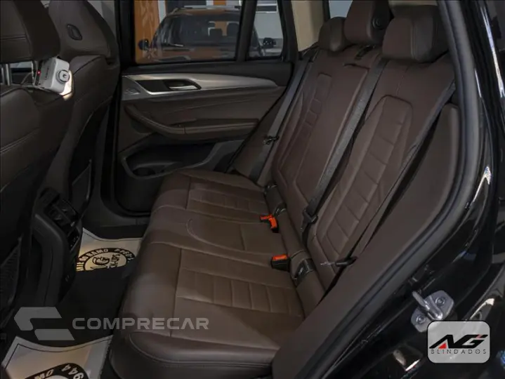 X3 2.0 16V X Line30e