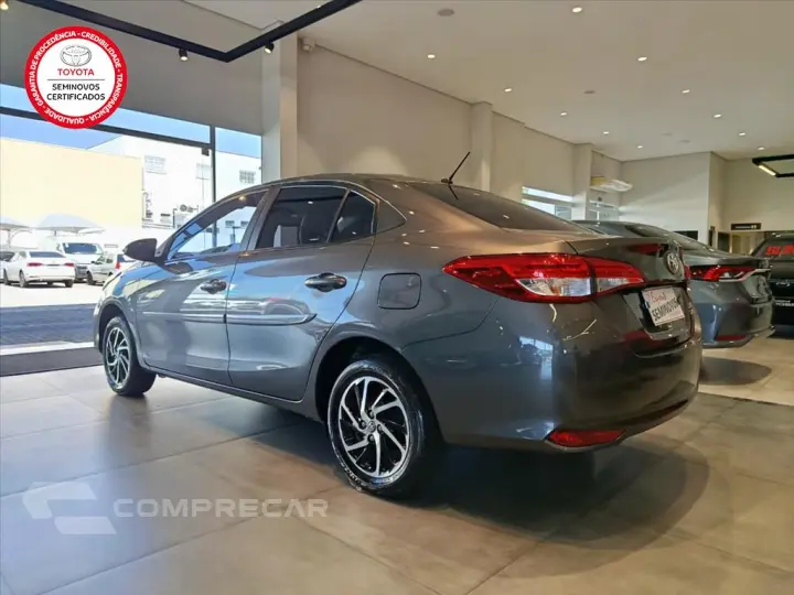 YARIS 1.5 16V FLEX SEDAN XLS CONNECT MULTIDRIVE