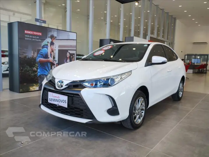 YARIS 1.5 16V FLEX SEDAN XS MULTIDRIVE