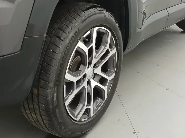 RENEGADE 1.3 T270 TURBO FLEX LONGITUDE AT6