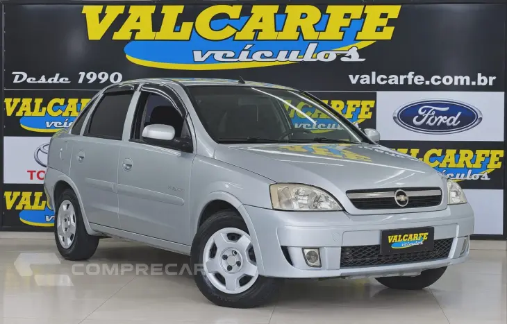 CORSA 1.4 MPFI Premium Sedan 8V