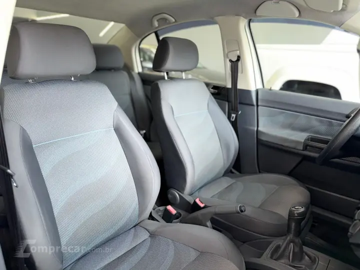 POLO SEDAN 1.6 MI 8V