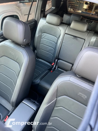TIGUAN Allspac R-Line 300 TSI 2.0