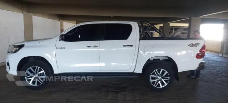 HILUX 2.8 SRV 4X4 CD 16V DIESEL 4P AUT