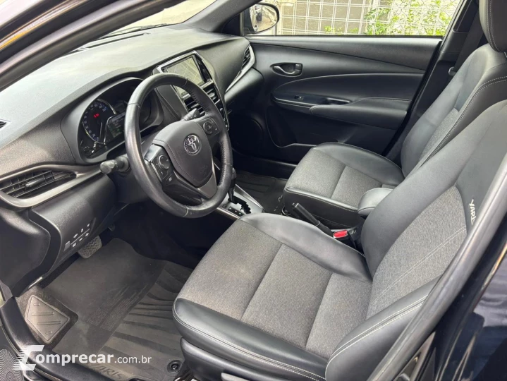 YARIS 1.5 16V XS