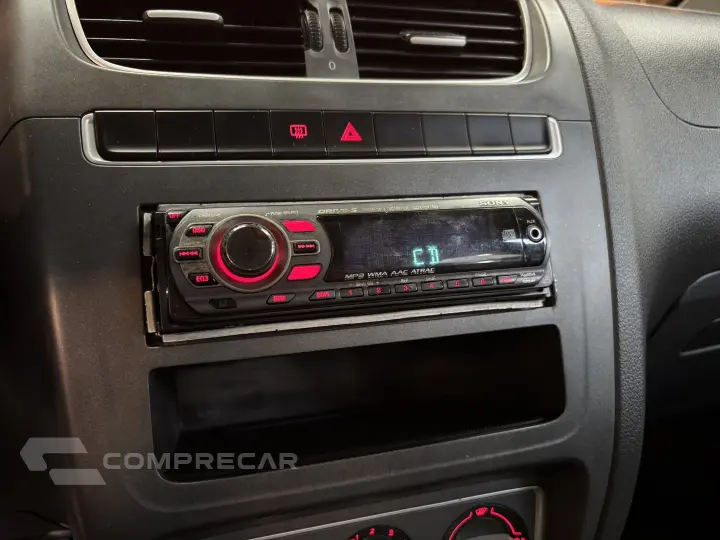 FOX 1.0 MI 8V FLEX 4P MANUAL