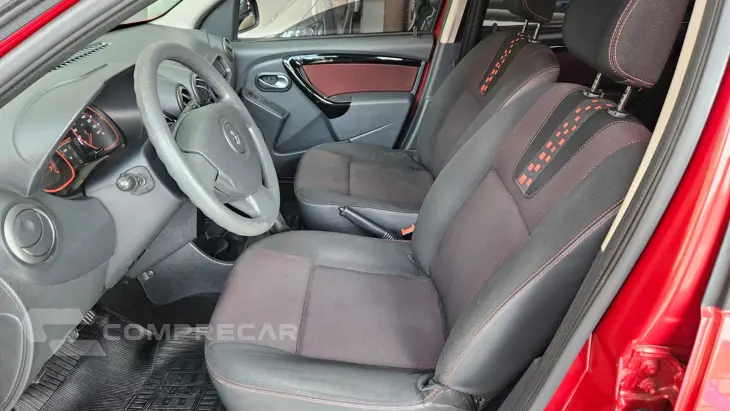 SANDERO 1.6 16V SCE Stepway