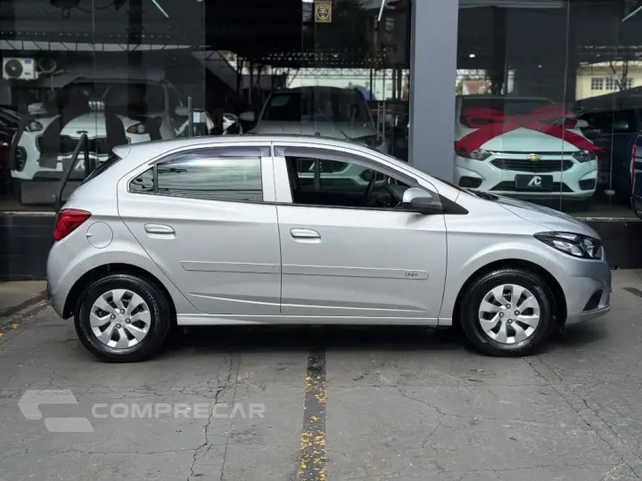 ONIX HATCH LT 1.0 8V FlexPower 5p Mec.