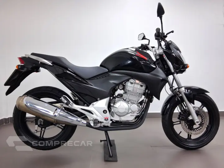 HONDA CB 300R