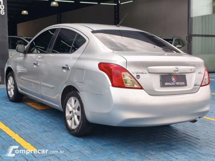 VERSA SL 1.6 16V Flex Fuel 4p Mec.