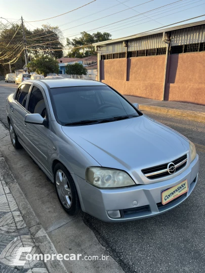 ASTRA 2.0 MPFI Advantage 8V