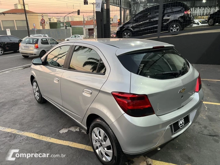 ONIX HATCH LT 1.4 8V FlexPower 5p Mec.