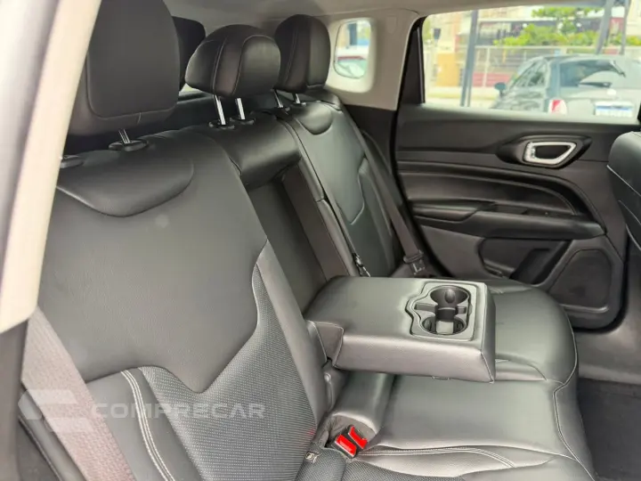 COMPASS LONG. T270 1.3 TB 4x2 Flex Aut.