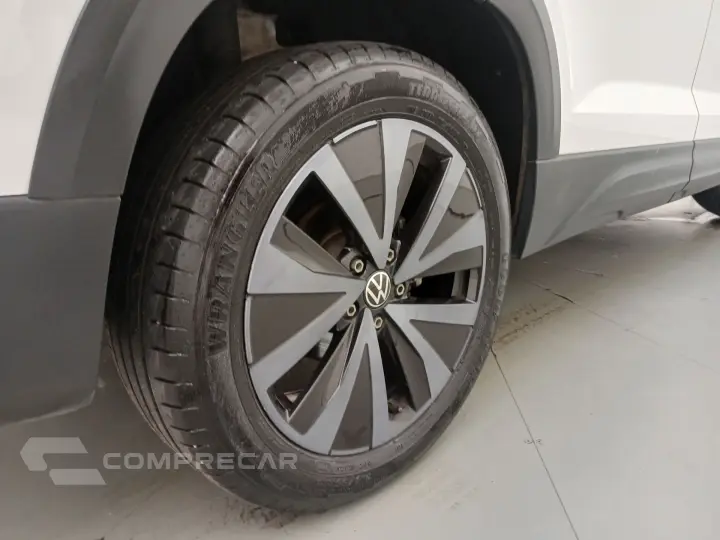 TAOS 1.4 250 TSI TOTAL FLEX COMFORTLINE AUTOMÁTICO